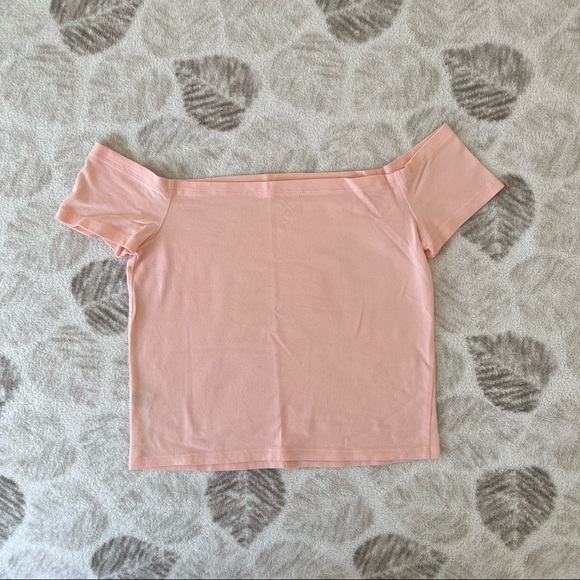 PacSun Light Pink Off the Shoulder Crop Top - Picture 2 of 3